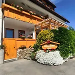 Haus Rosenfelder Abendsonne